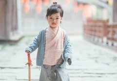 杨储豪(身贤体贵 智勇双全)_杨储豪名字打分怎么样
